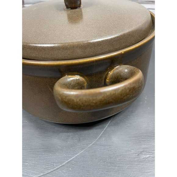 Mid Century 2 Qt Handled Brown Round Covered Casserole Georges Briard with Lid - Picture 5 of 12